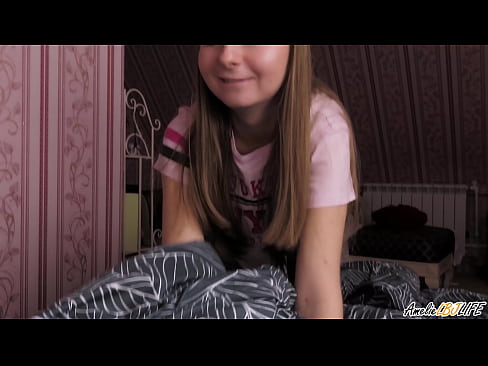 ❤️ Blondínka hlboko vysaje svoju BFF a dostane semeno do úst ❤️ Krásne porno na sk.com-milf-300.ru ❌️❤